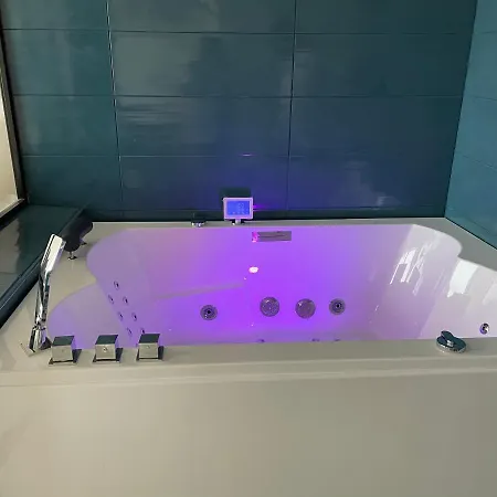 Luxe Balneotherapie Au Village Naturiste Du Cap D'agde דירה